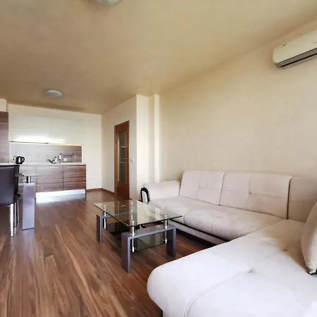 Апартаменты Seaview Kabakum Beach